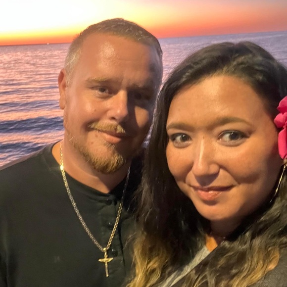 Meet your Posher, Aleah - Picture 4 of 4